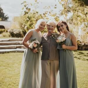 Meet your Posher, Dixie